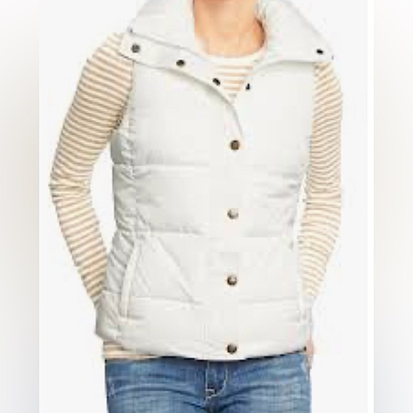 Old Navy Sea Salt White Frost Free Puffer Vest Fleece Lined Full Zip Snap Front - Picture 1 of 12